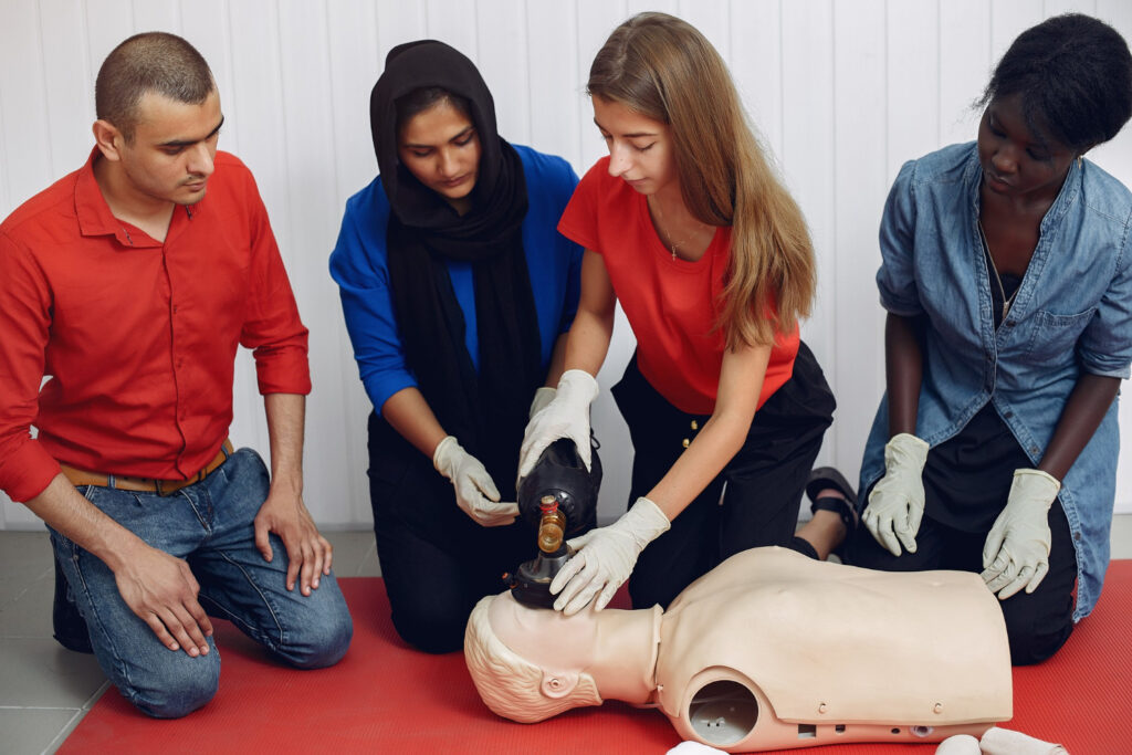 Beyond Hands-Only: What Adult CPR Classes in Nashville Cover