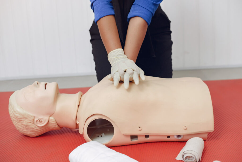 Choosing CPR Certification in Bethesda, MD for Office-Based Roles